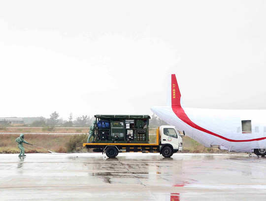 Đặc công Việt Nam diệt khủng bố giải cứu máy bay bị cướp ảnh 1