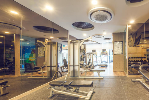 Mọi ví trị trong phòng gym đều đón khí mát dịu, tạo cảm giác thoải mái cho người tập.