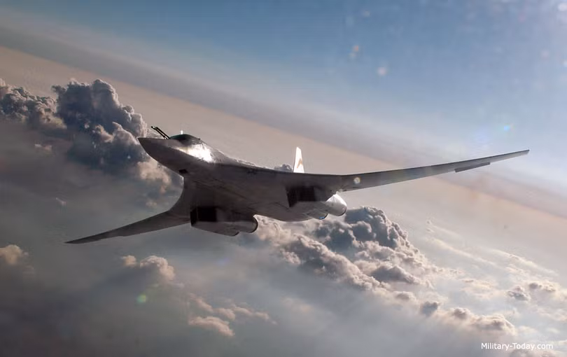 Máy bay ném bom chiến lược tầm xa Tu-160 Blackjack của Nga xung trận tại chiến trường Syria