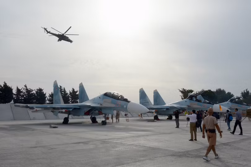 Căn cứ không quân Latakia, nơi không quân Nga xuất kích chống khủng bố