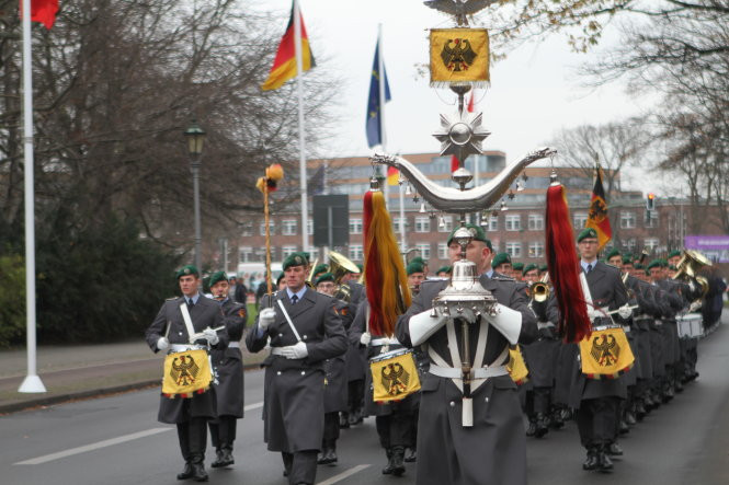 Đội quân nhạc Đức tại lễ đón chính thức - Ảnh V.V.Thành