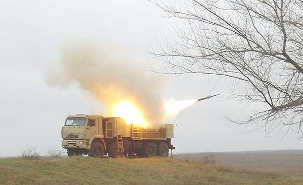 Pantsir-S1 bắn tên lửa