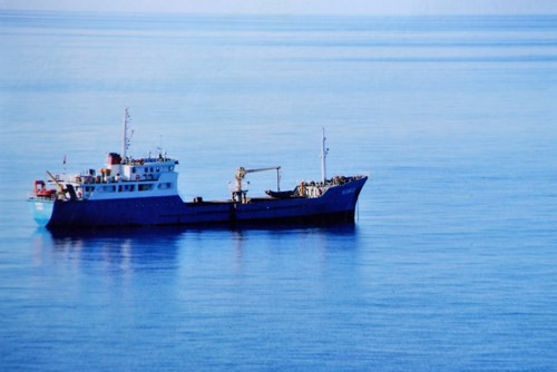 Tàu chiến Trung Quốc gia tăng vây ép, chĩa súng vào tàu dân sự Việt Nam ảnh 2