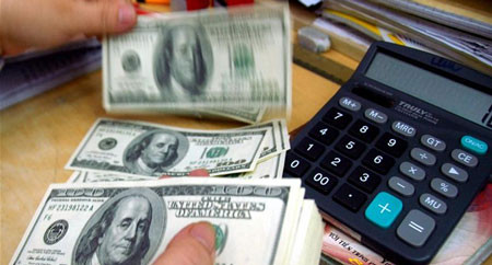 Cú sốc và cảnh báo cuối năm cho kẻ ‘chơi’ USD ảnh 2