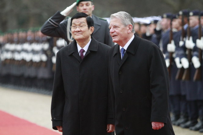 Chủ tịch nước Trương Tấn Sang và Tổng thống Đức Joachim Gauck trao đổi về việc đẩy mạnh quan hệ Đối tác chiến lược Việt Nam - Đức - Ảnh V.V.Thành