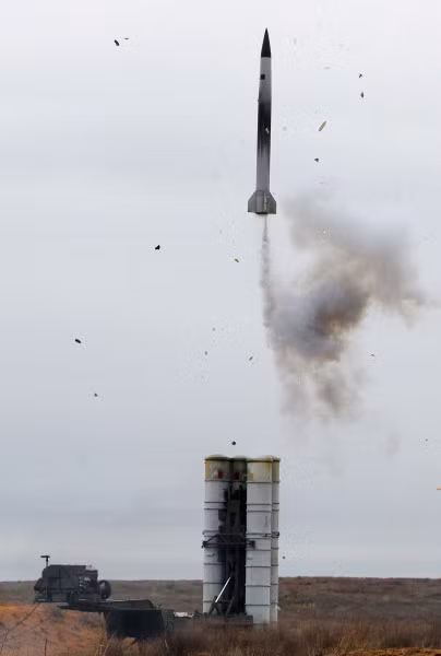 S-400 phóng tên lửa S-400 phóng tên lửa