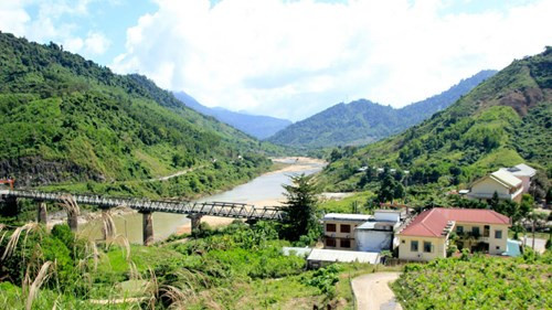 Trụ sở khang trang của huyện nghèo đòi xây trung tâm hành chinh 100 tỉ ảnh 3