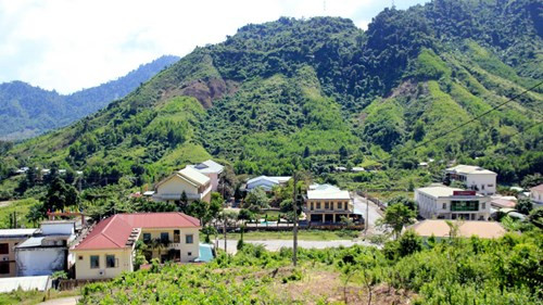 Trụ sở khang trang của huyện nghèo đòi xây trung tâm hành chinh 100 tỉ ảnh 2