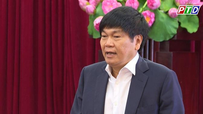 Chủ tịch Tập đoàn Hoà Phát Trần Đình Long phát biểu tại buổi làm việc với lãnh đạo tỉnh Đắk Nông hôm 8/4/2022 (Ảnh: PTD)