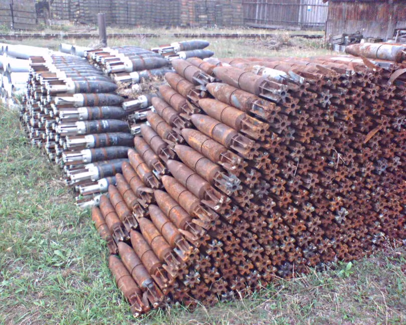 Ukraine: Hàng loạt kho vũ khí “bỗng dưng phát nổ” ảnh 1