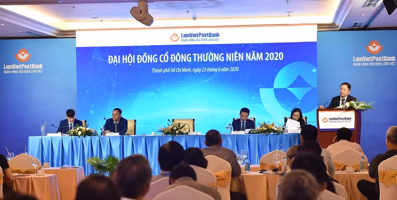 Toàn cảnh phiên họp ĐHĐCĐ thường niên 2020 của LienVietPostBank (Nguồn: LPB)