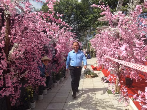 Đại gia tỉnh lẻ thuê Đàm Vĩnh Hưng, chi 14 tỉ đồng làm đám cưới con gái ảnh 2 Đại gia tỉnh lẻ thuê Đàm Vĩnh Hưng, chi 14 tỉ đồng làm đám cưới con gái ảnh 2