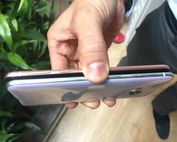 HTC U Ultra và U Play có mặt tại Việt Nam ảnh 7