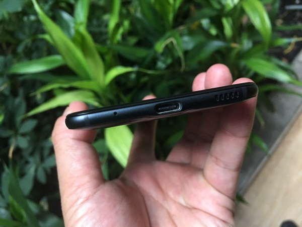 HTC U Ultra và U Play có mặt tại Việt Nam ảnh 2