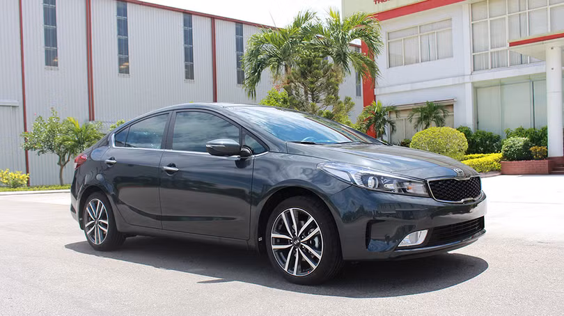 10 xe ô tô bán chạy nhất Việt Nam năm 2016 ảnh 8 10 xe ô tô bán chạy nhất Việt Nam năm 2016 ảnh 8