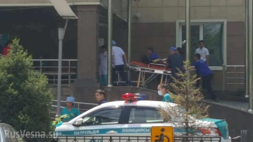 Cấp cứu người bị nạn tại Alma-Ata 