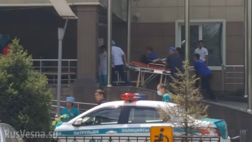 Cấp cứu người bị nạn tại Alma-Ata 