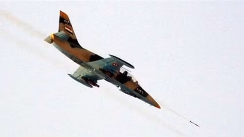 Không quân Syria tấn công