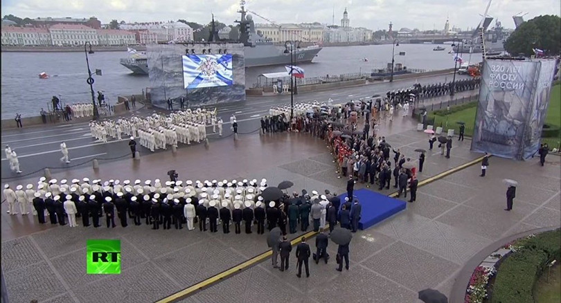 Cuộc diễu hành quân sự của Nga ở Saint-Petersburg