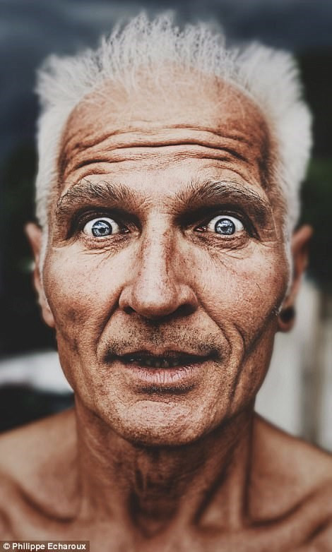 Dùng ống hút và hộp hamburger làm phụ kiện để chụp ảnh chân dung ảnh 3