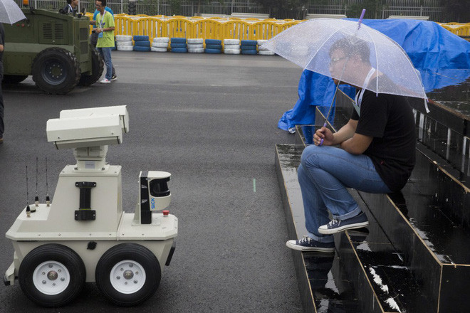 Toàn cảnh Hội nghị Robot Thế giới 2017: Xuất hiện công nghệ điều khiển drone bằng sóng não ảnh 6