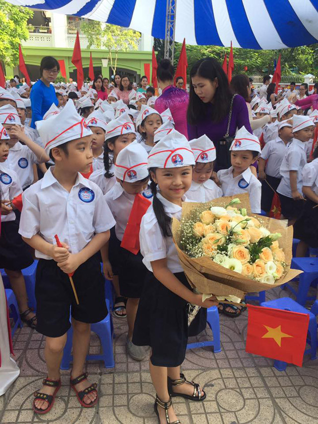 Facebook ngập tràn hình ảnh bố mẹ khoe con ngày khai giảng năm học mới - 5