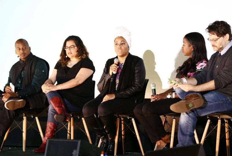 Không bằng cấp công nghệ, cô gái da màu này vẫn trở thành kỹ sư tại Google ảnh 1