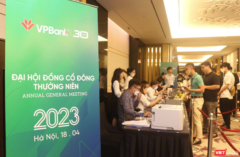 AGM 2023 của VPBank: Tham gia tái cơ cấu TCTD yếu kém, tự tin mục tiêu lợi nhuận tỉ USD ảnh 4 AGM 2023 của VPBank: Tham gia tái cơ cấu TCTD yếu kém, tự tin mục tiêu lợi nhuận tỉ USD ảnh 4