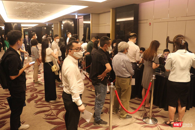 AGM 2023 của VPBank: Tham gia tái cơ cấu TCTD yếu kém, tự tin mục tiêu lợi nhuận tỉ USD ảnh 6 AGM 2023 của VPBank: Tham gia tái cơ cấu TCTD yếu kém, tự tin mục tiêu lợi nhuận tỉ USD ảnh 6