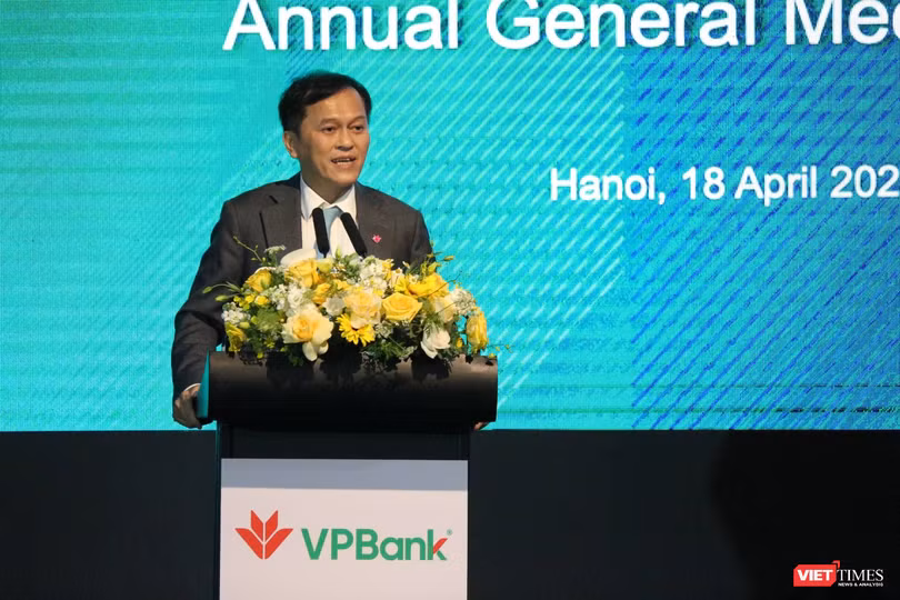 Ông Nguyễn Đức Vinh, Thành viên HĐQT kiêm Tổng giám đốc VPBank