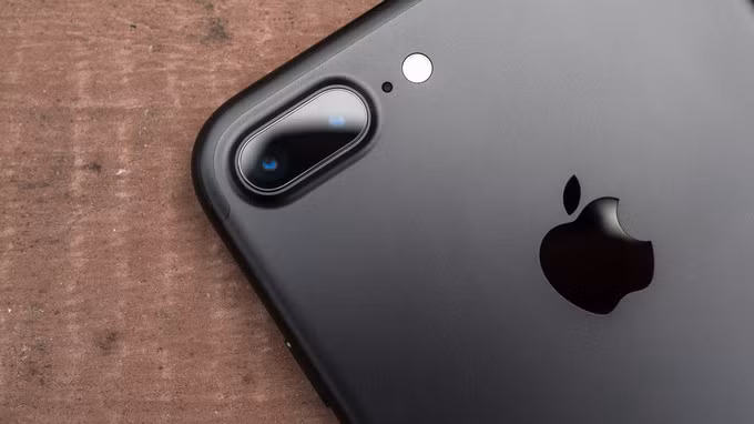  iPhone 7 Plus sẽ là món quà rất ý nghĩa đối với nam giới