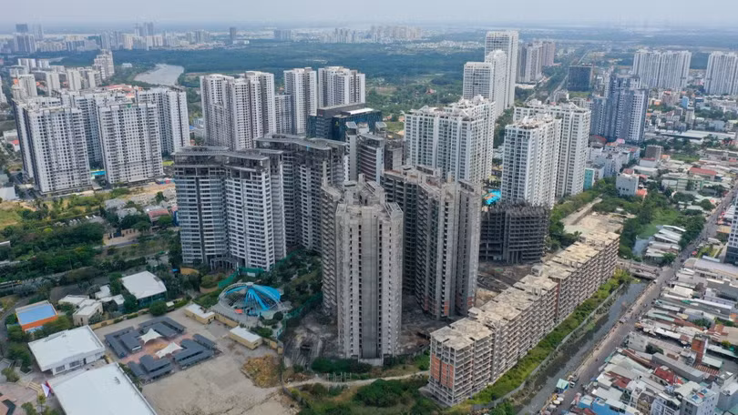 Khoảng 800.000 tỉ đồng dư nợ tín dụng ở lĩnh vực bất động sản 