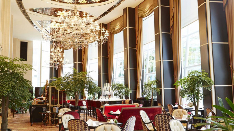 Phòng Tổng thống nằm trên tầng cao nhất của khách sạng St. Regis Singapore. Ảnh: Independent