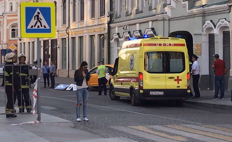 Hiện trường vụ tai nạn tại Moscow, Nga. Ảnh: Reuters