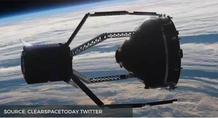 Robot vũ trụ với nhiều tay máy để khóa vệ tinh rác vũ trụ. Ảnh E&amp;T