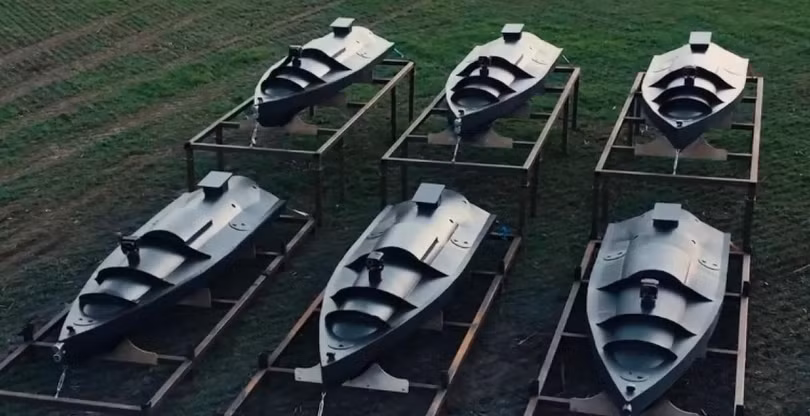 Mykola USV của Ukraine tấn công cảng dầu khí của Nga ở Biển Đen. Ảnh Military Ukraine.