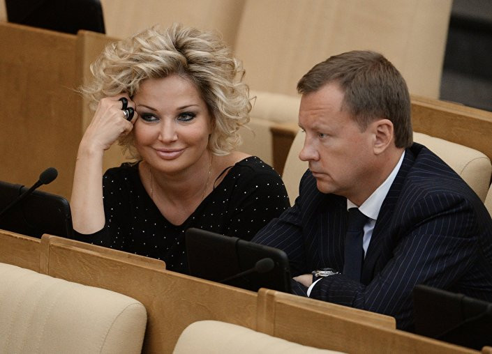 Denis Voronenkov và Maria Maksakova