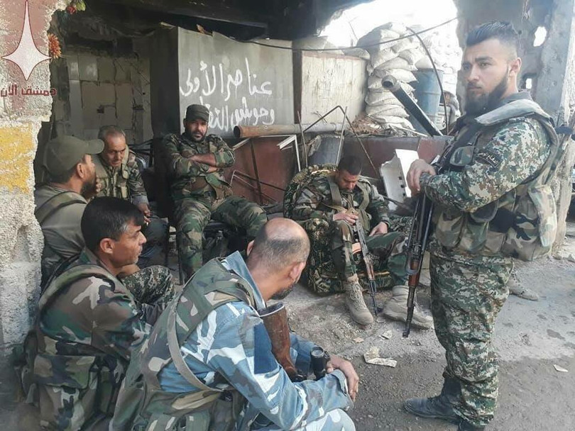 Cuộc chiến tàn khốc trong tử địa nam Damascus, Syria ảnh 5