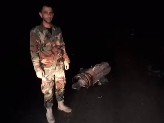 Một tên lửa Tomahawk bị bắn hạ ở Damascus