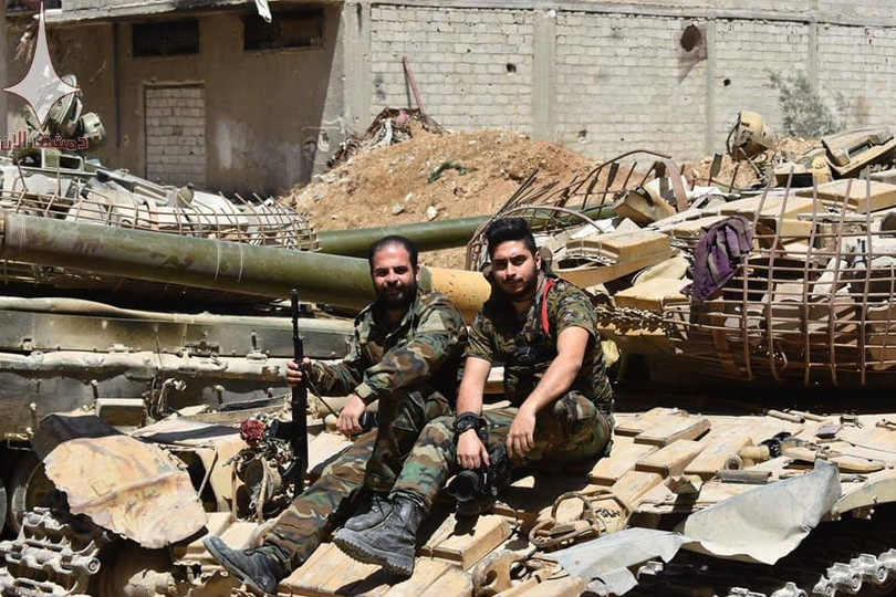 Quân đội Syria chiếm được những vị trí mới từ ISIS ở miền Nam Damascus (Video, Ảnh)