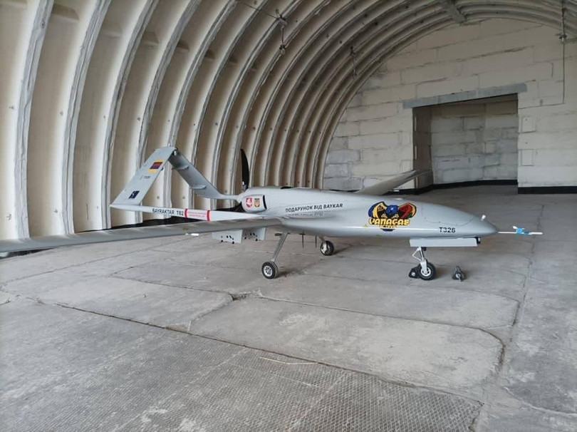 Bayraktar TB2 từ Litva cho Lực lượng vũ trang Ukraine. Nguồn ảnh: Bộ trưởng Quốc phòng Litva Arvydas Anušauskas Bayraktar TB2 từ Litva cho Lực lượng vũ trang Ukraine. Nguồn ảnh: Bộ trưởng Quốc phòng Litva Arvydas Anušauskas