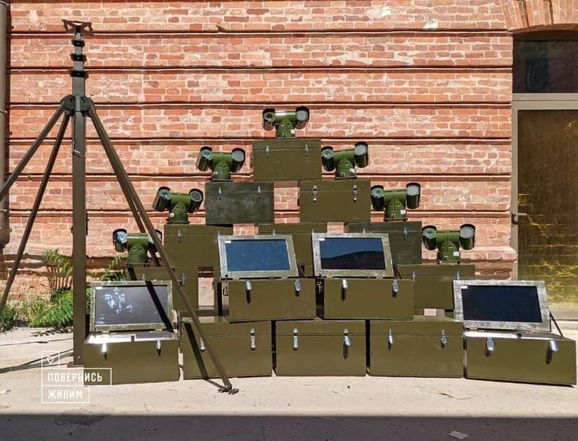 Hệ thống giám sát di động từ tổ chức Come Back Alive Foundation. Ảnh Military Ukraine. Hệ thống giám sát di động từ tổ chức Come Back Alive Foundation. Ảnh Military Ukraine.