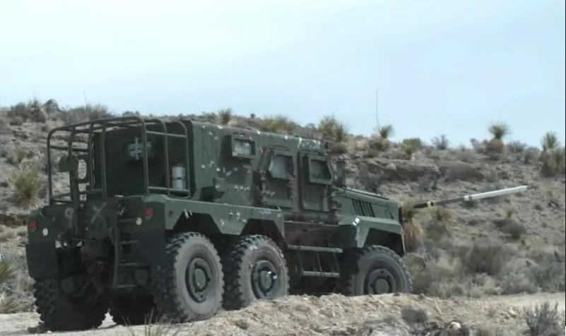 Các xe phóng phi chiến thuật của tổ hợp VAMPIR chống UAV và tấn công mặt đất. Ảnh General Dynamics Các xe phóng phi chiến thuật của tổ hợp VAMPIR chống UAV và tấn công mặt đất. Ảnh General Dynamics