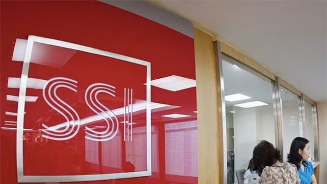 SSI dù có sự sụt giảm mạnh vẫn giữ được ngôi vị số 1 về thị phần giao dịch cổ phiếu và chứng chỉ quỹ (Nguồn: Internet)