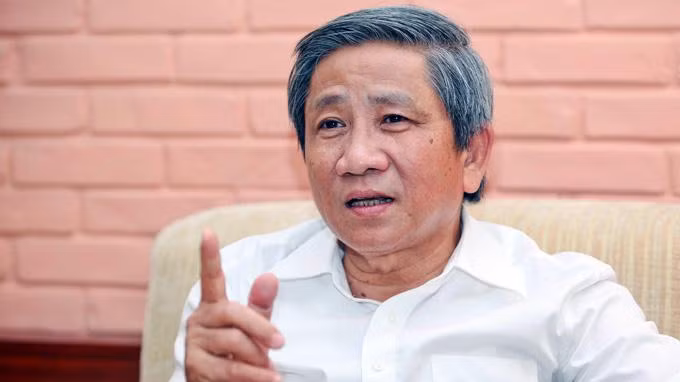 GS.TS Nguyễn Minh Thuyết: "Giáo dục mà chạy theo tiền thì khó có thể mong đợi điều gì tốt đẹp"