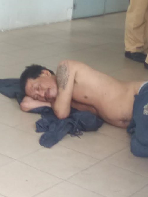 Hàng chục CSGT, xe đặc chủng truy đuổi 'ô tô điên gây náo loạn đường phố Sài Gòn' - ảnh 1