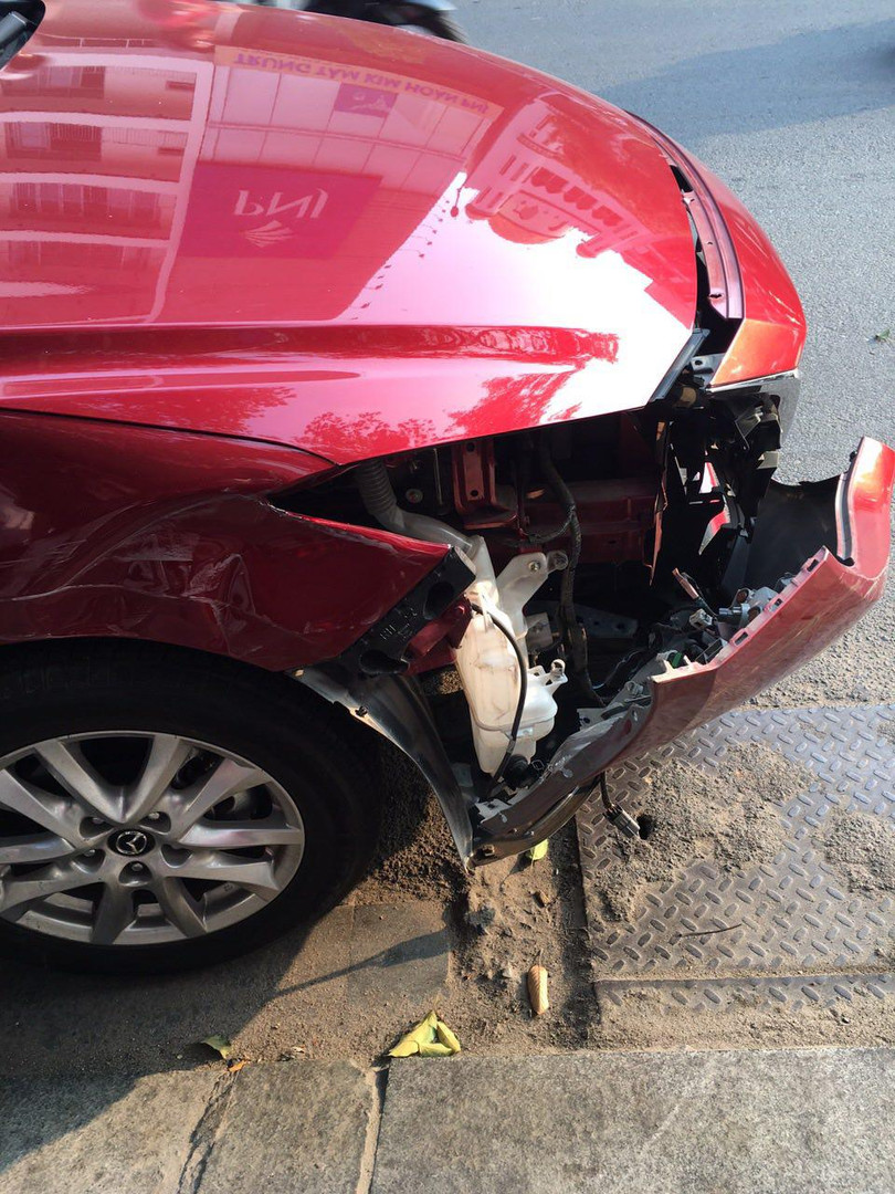 Hàng chục CSGT, xe đặc chủng truy đuổi 'ô tô điên gây náo loạn đường phố Sài Gòn' - ảnh 2