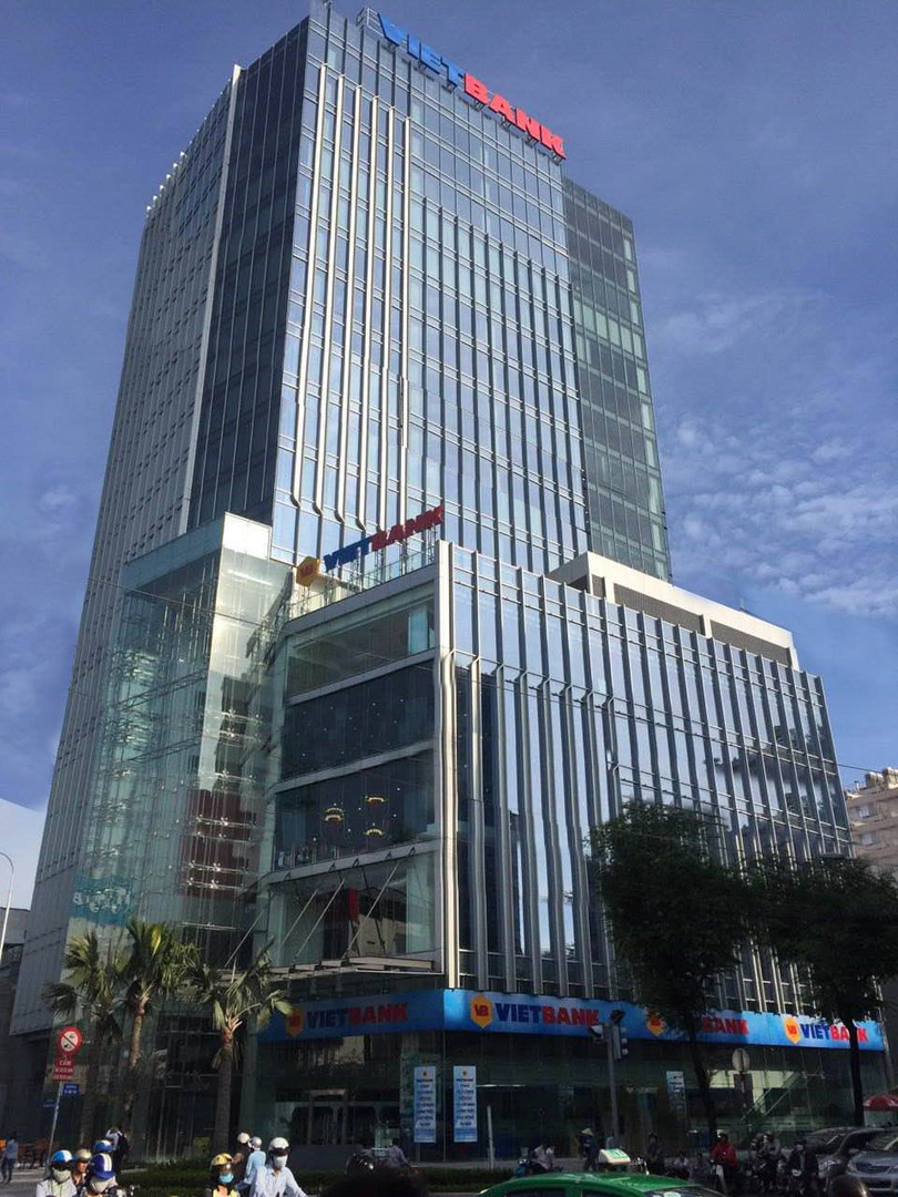 Tòa nhà Lim 2 (Tp. HCM) cũng là nơi đặt trụ sở chính của VietBank Tòa nhà Lim 2 (Tp. HCM) cũng là nơi đặt trụ sở chính của VietBank