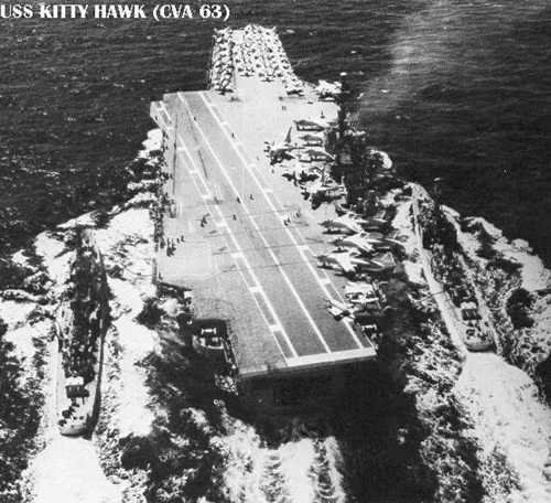 Tàu sân bay Kity Hawk. Tàu sân bay Kity Hawk.