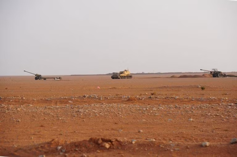 Quân đội Syria đánh phá ác liệt IS cố thủ sào huyệt al-Bukamal ảnh 5